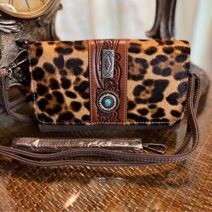 Montana West Leopard Crossbody Wristlet Wallet